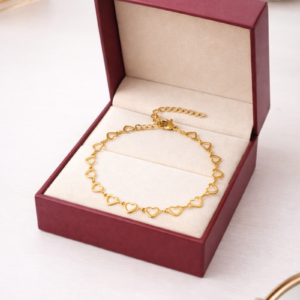 Pulsera "Chain of Hearts" en Acero Inoxidable y Chapado en Oro