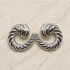 Aretes "Tornado" en Acero Inoxidable en Color Plata