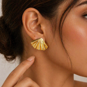 Alternative view of Aretes "Fanw" en Acero Inoxidable Dorado