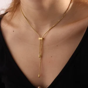 Collar Ajustable "Equilibrium" en Acero Inoxidable y Chapado en Oro de 18K