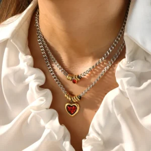 Alternative view of Collar “Silver Casanova” en Acero Inoxidable y Chapado en Oro de 18K