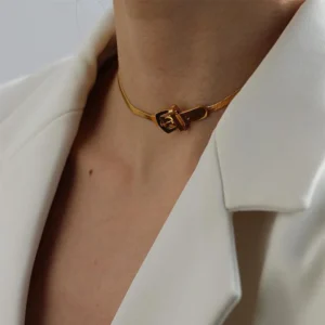Alternative view of Collar "Belt" en Acero Inoxidable y Chapado en Oro de 18K