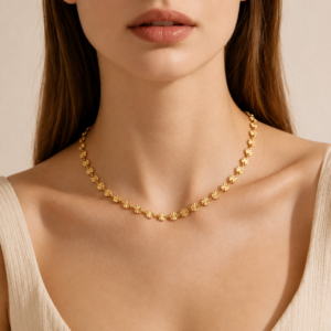 Alternative view of Collar "Coins" en Acero Inoxidable y Chapado en Oro de 18K