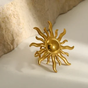 Anillo "S-O-L" en Acero Inoxidable y Chapado en Oro de 18K