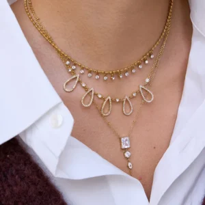 Alternative view of Collar "Gatsby" con Rhinestones en Acero Inoxidable y Chapado en Oro de 18K