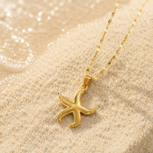 Collar "Sea Star" en Acero Inoxidable y Chapado en Oro de 18K
