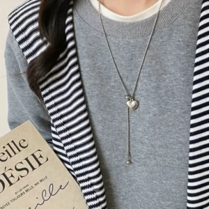 Collar "Love Call" en color Plata de Acero Inoxidable