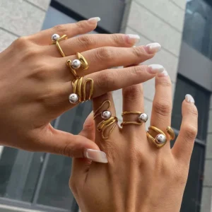 Alternative view of Anillo “Corda” Mixed Metal en Acero Inoxidable y Chapado en Oro de 18K