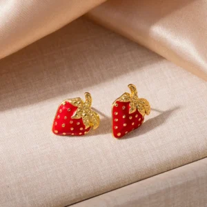 Aretes “Strawberry” en Acero Inoxidable Dorado