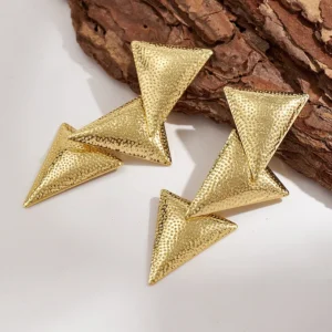 Aretes “80” en Acero Inoxidable Dorado
