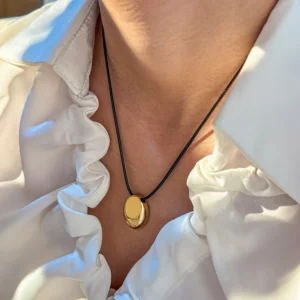 Collar “Nodus” en Acero Inoxidable y Chapado en Oro de 18K
