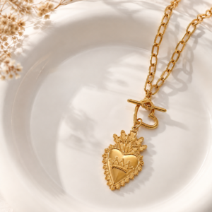 Collar “Damsel's Heart” en Acero Inoxidable de Titanio