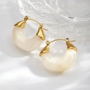 Alternative view of Aretes “Alea” de Resina en Acero Inoxidable Dorado