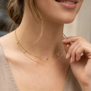 Collar de Cadena Doble “Estelle” en Acero Inoxidable Dorado