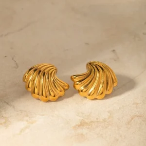 Aretes “Wave” en Acero Inoxidable Dorado