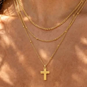 Alternative view of Collar Multicadena “Devotion” en Acero Inoxidable y Chapado en Oro de 18K