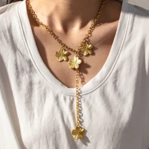 Collar “Amelie” en Acero Inoxidable y Chapado en Oro de 18K