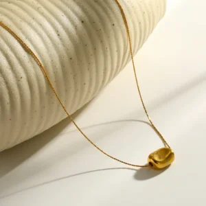 Collar “Stone” en Acero Inoxidable y Chapado en Oro de 18K