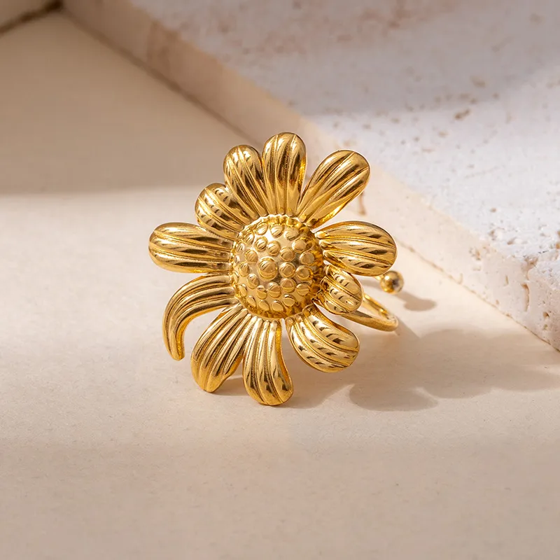 Anillo "SunFlower" en Acero Inoxidable de Titanio