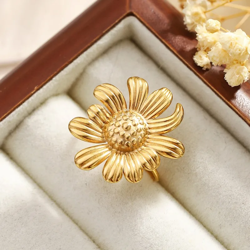 Anillo "SunFlower" en Acero Inoxidable de Titanio - Imagen 3