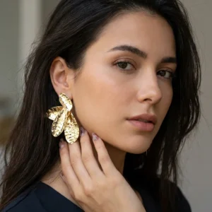 Aretes Statement "Feathers" en Acero Inoxidable y Chapado en Oro