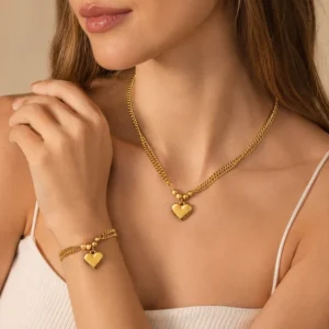 Alternative view of Pulsera "Love at First Sight" en Acero Inoxidable y Chapado en Oro de 18K