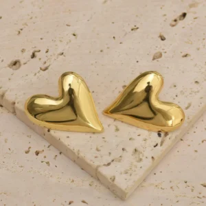 Aretes de Corazón Elongado en Acero Inoxidable Dorado