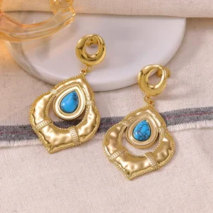 Aretes Largos "Alladin" con Turquesa en Acero Inoxidable y Chapado en Oro
