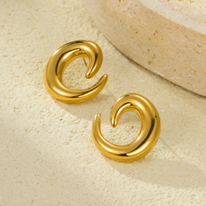 Alternative view of Aretes "Torn" en Acero Inoxidable Dorado