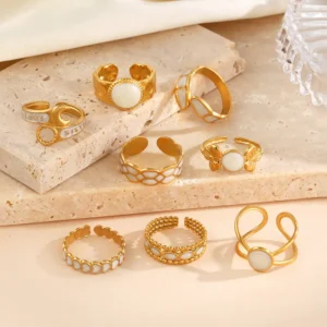 Alternative view of Anillo "Perlina" en Acero Inoxidable y Chapado en Oro