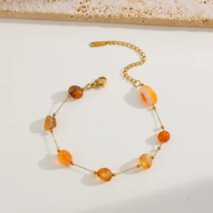 Pulsera “Orange Bites” con Piedras Naturales en Acero Inoxidable y Chapado en Oro de 18K