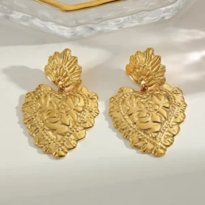 Alternative view of Aretes Statement "San Miguel" en Acero Inoxidable y Chapado en Oro de 18K