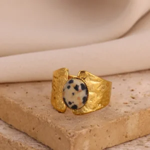 Anillo"Faraón" con Jaspe en Acero Inoxidable y Chapado en Oro de 18K